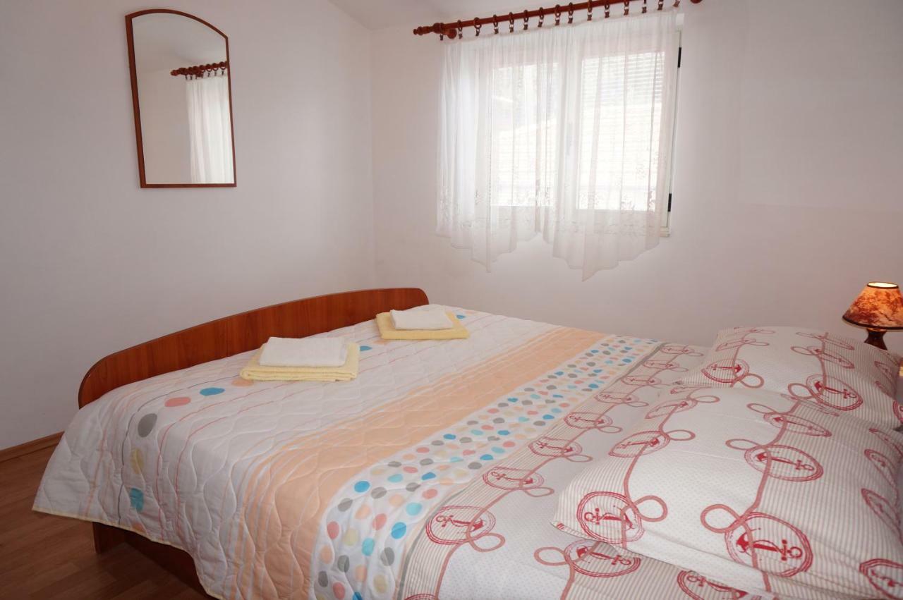 Apartments Ivona Lumbarda Ruang foto
